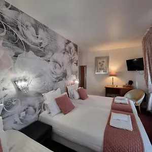 *** Hotell France Eiffel Frankrike